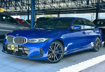 320i